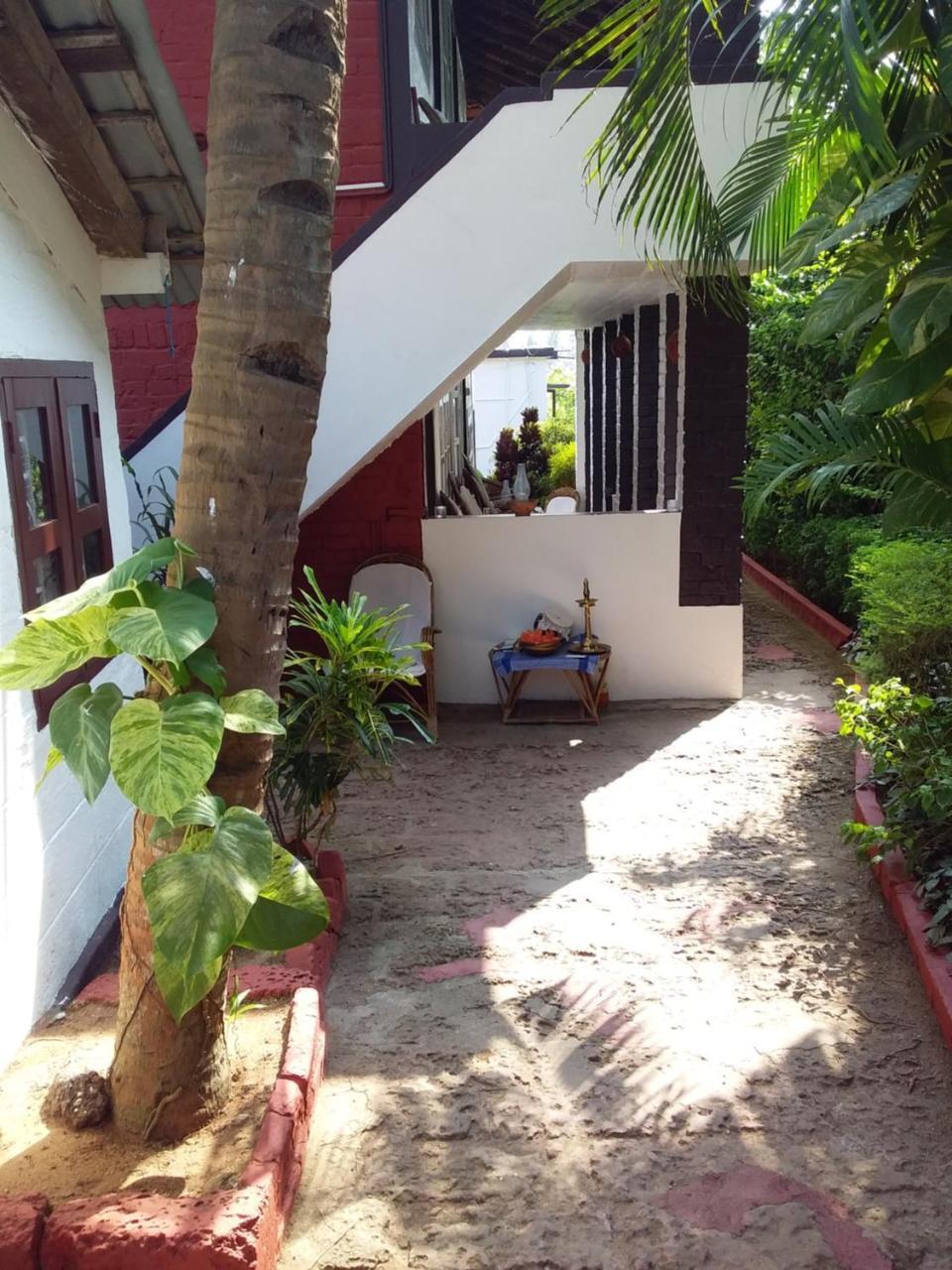 The First Place Yogaresort, Odayam Варкала Екстериор снимка