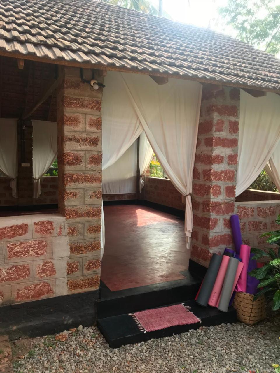The First Place Yogaresort, Odayam Варкала Екстериор снимка